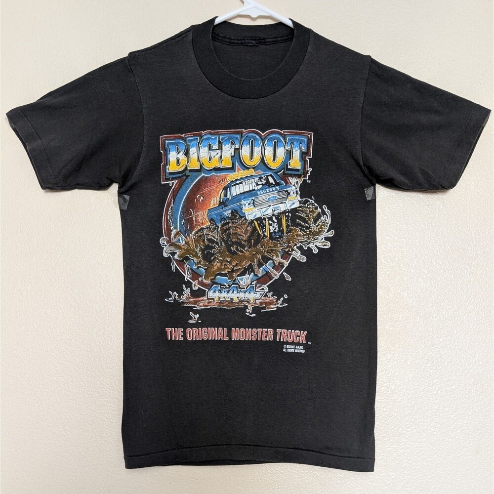VTG BIGFOOT The Original Monster Truck T-Shirt Youth Size Small 1986 Tour 4x4x4